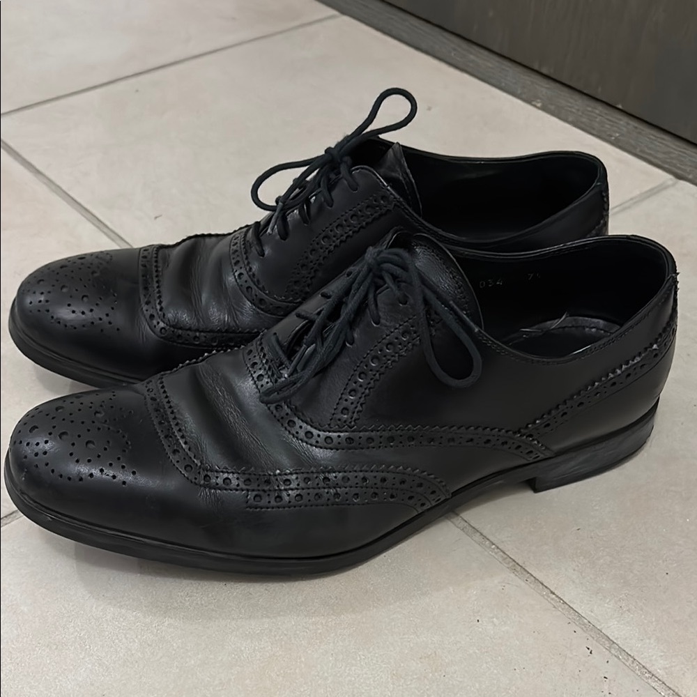Prada Black Leather Oxford Shoes with Brogue Detailing
